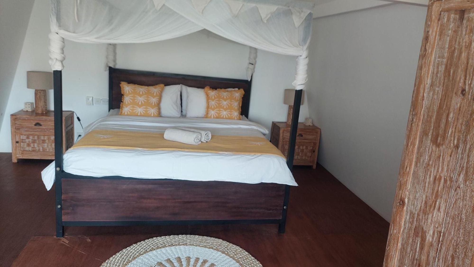 Olivia * Seminyak